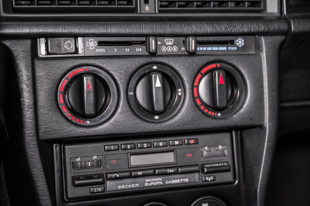 1990 Mercedes-Benz 190E