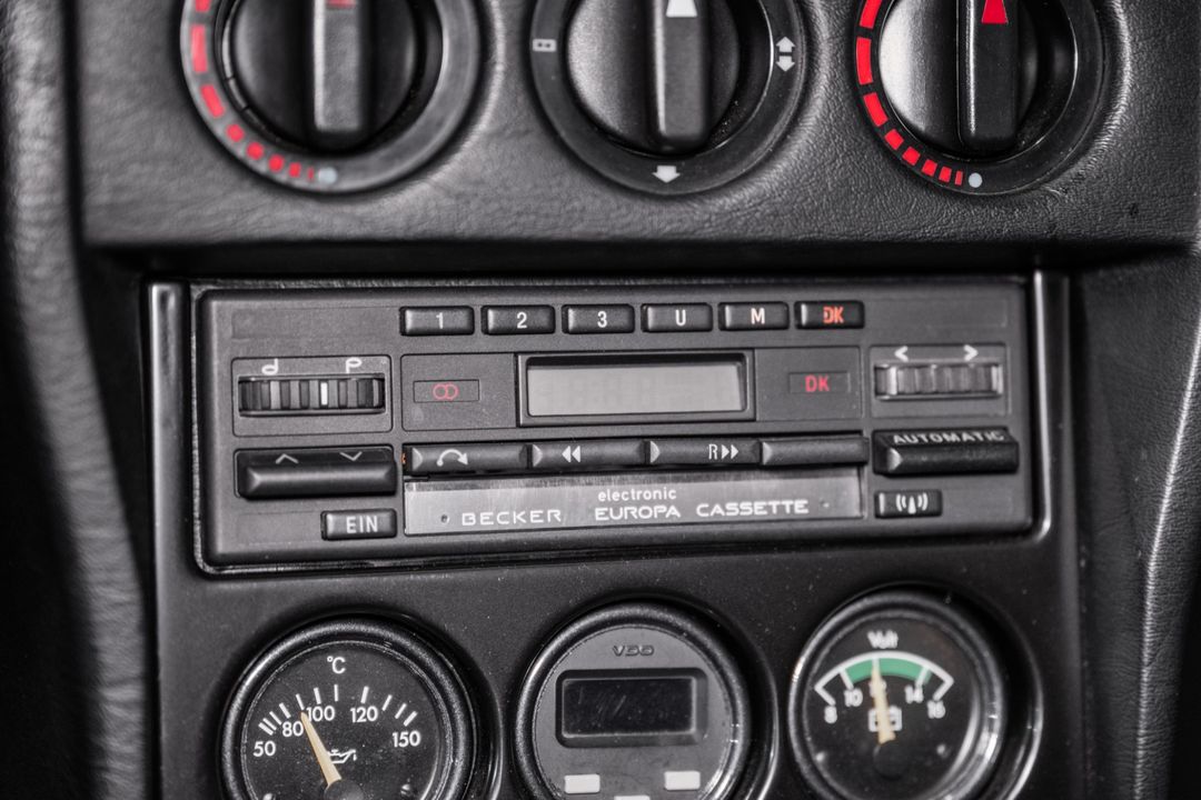 1990 Mercedes-Benz 190E