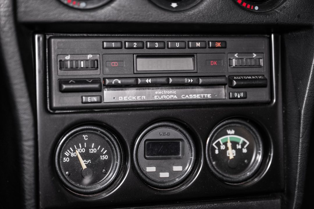 1990 Mercedes-Benz 190E