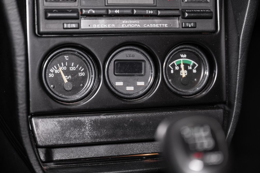 1990 Mercedes-Benz 190E