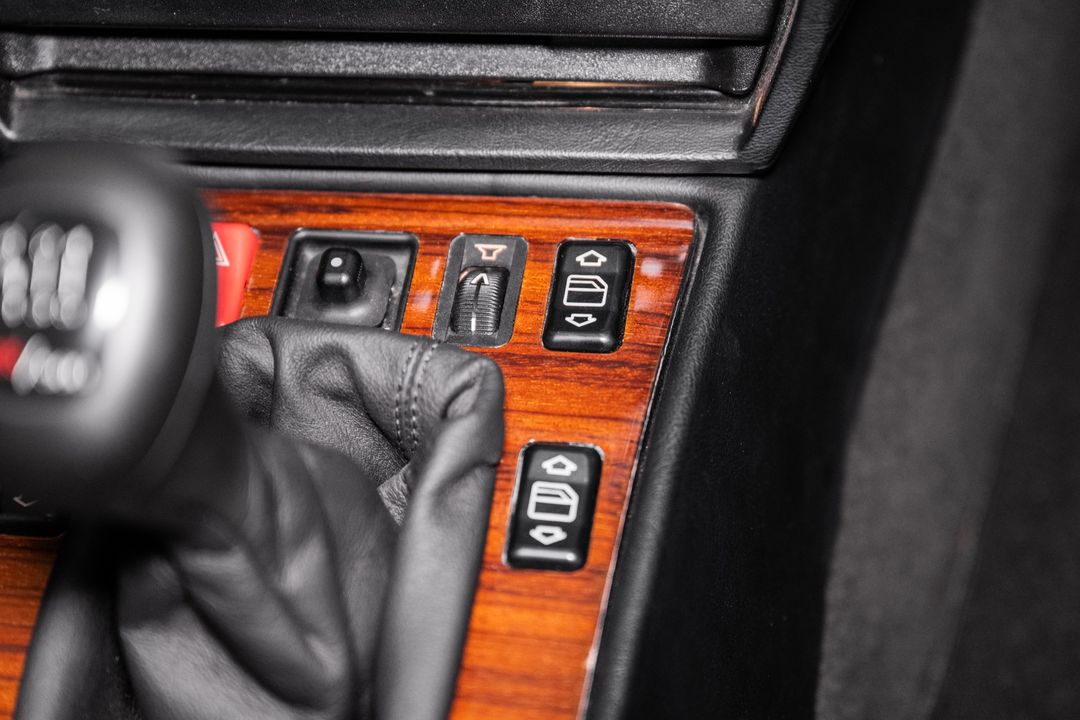 1990 Mercedes-Benz 190E