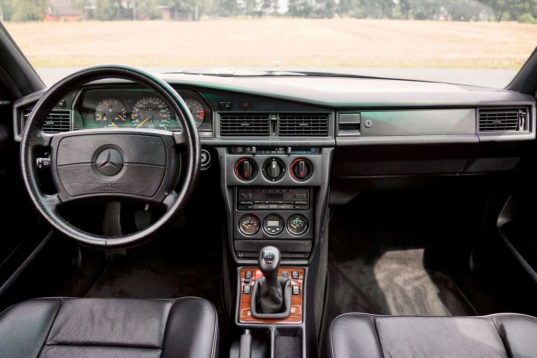 1990 Mercedes-Benz 190E
