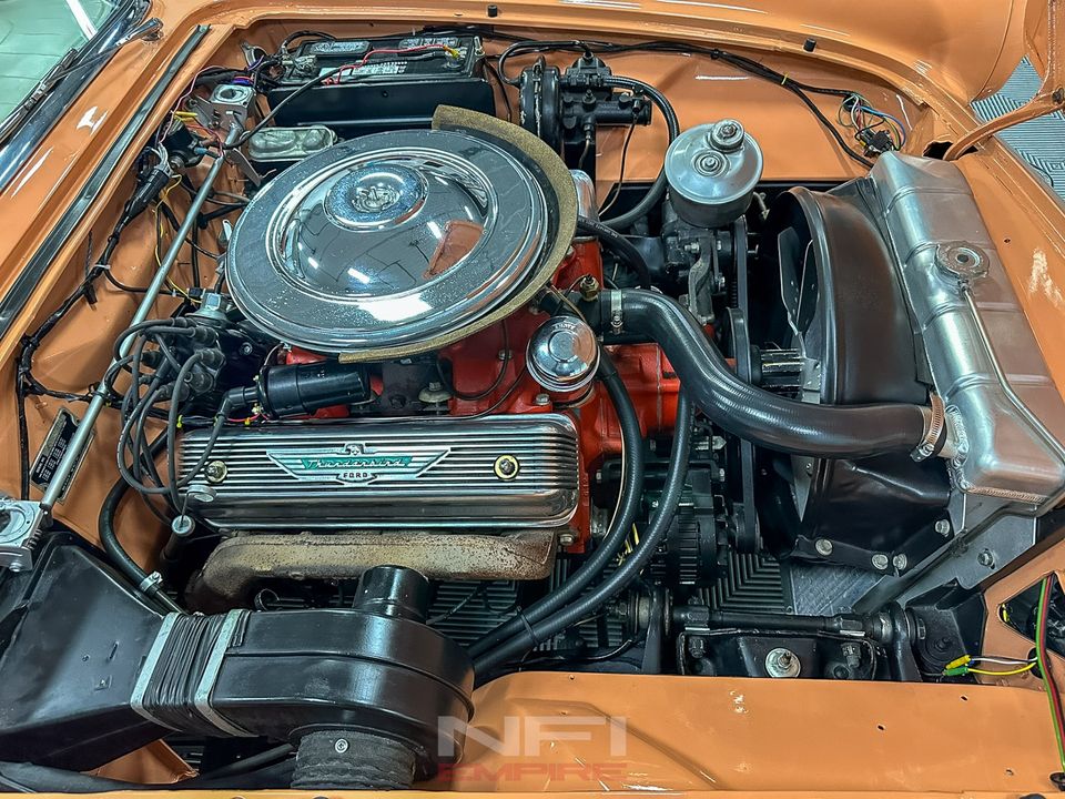 1957 Ford Thunderbird