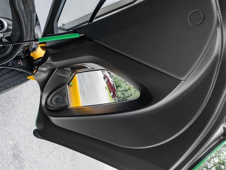 2019 McLaren Senna