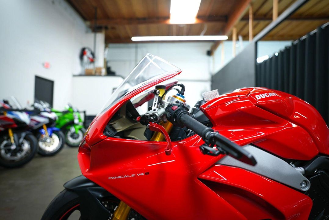 2018 Ducati Panigale V4 S