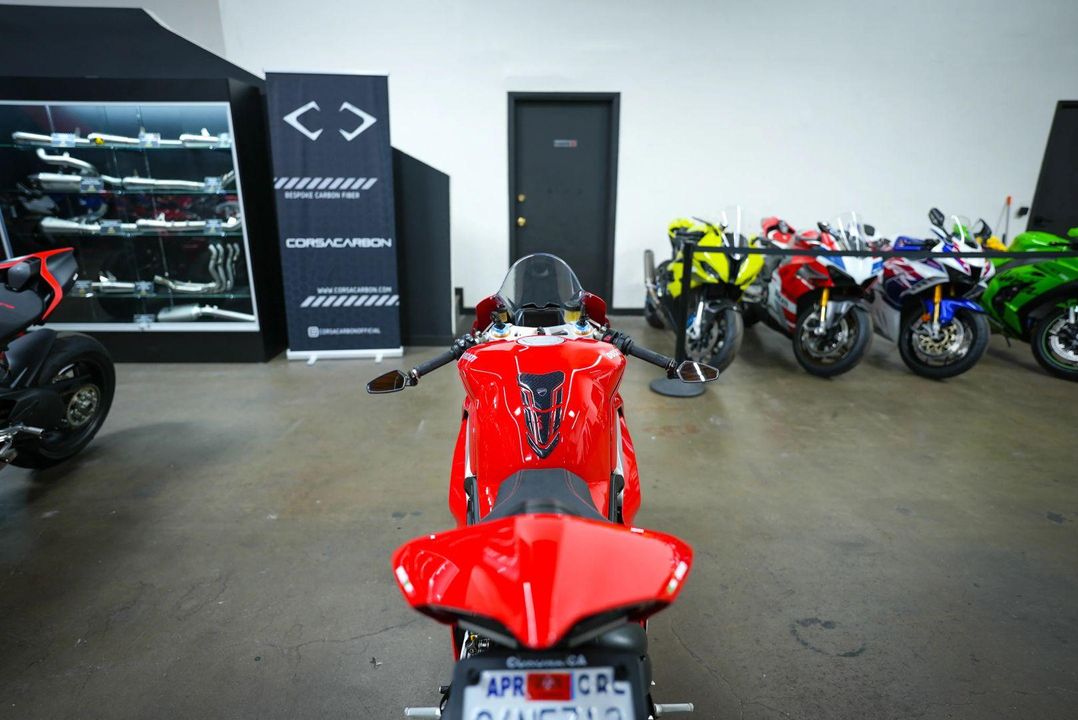 2018 Ducati Panigale V4 S