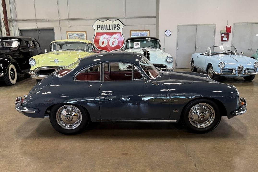 1962 Porsche 356B 1600 Super Sunroof