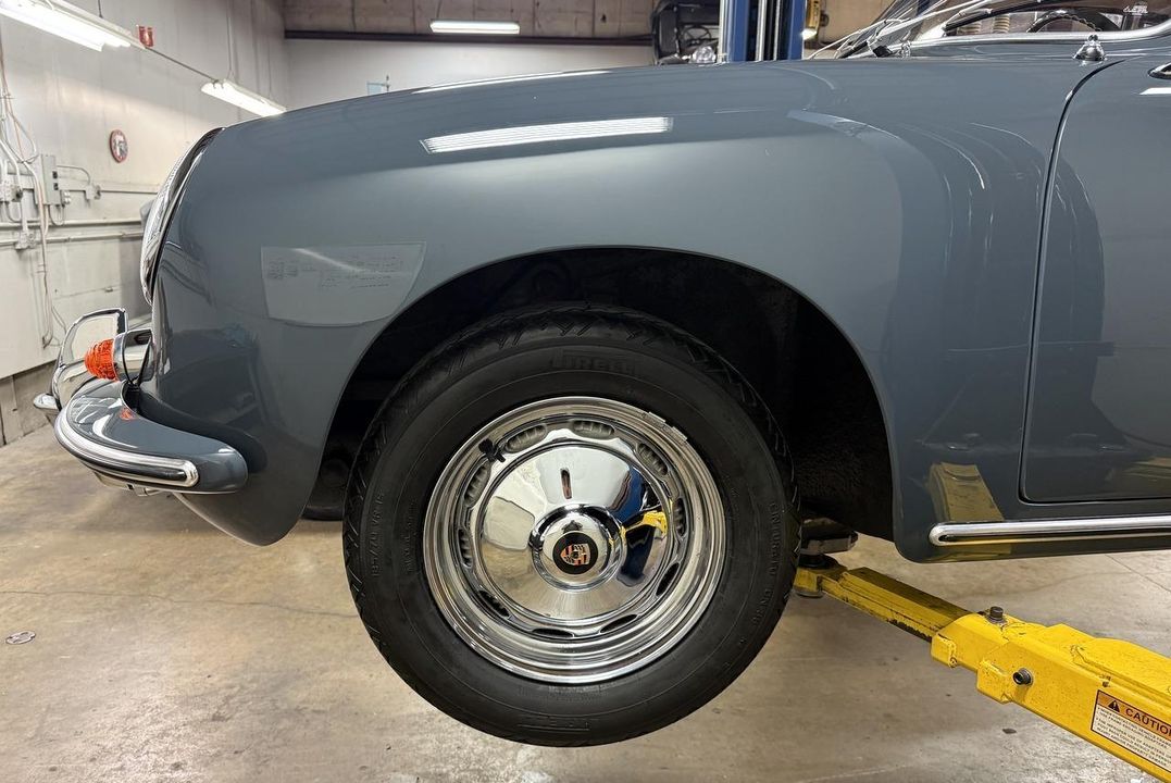 1962 Porsche 356B 1600 Super Sunroof