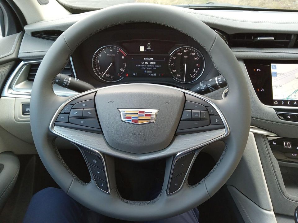 2025 Cadillac XT5