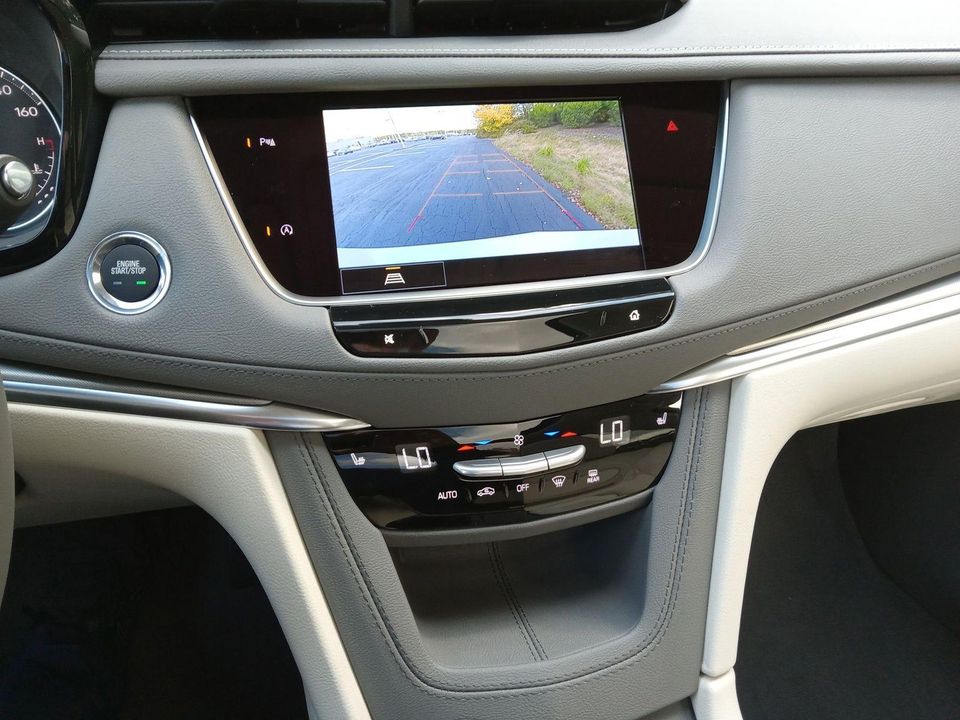 2025 Cadillac XT5