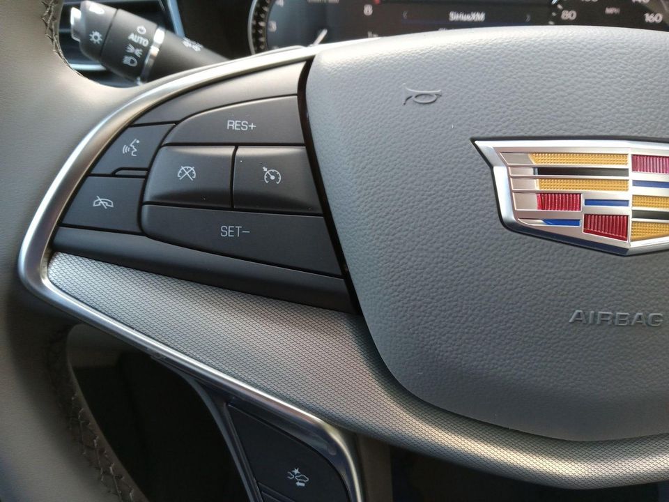 2025 Cadillac XT5