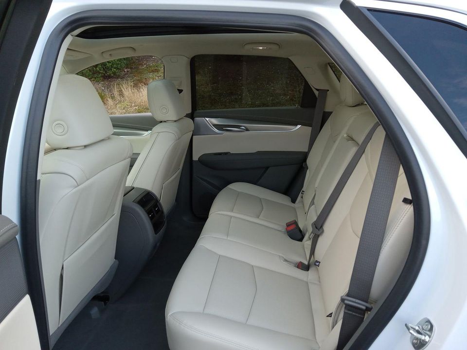 2025 Cadillac XT5