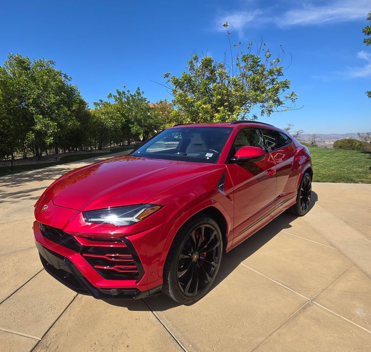 2022 Lamborghini Urus