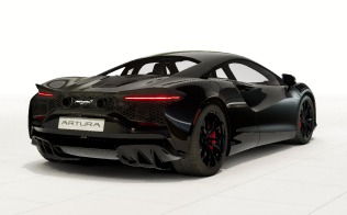 2024 McLaren Artura