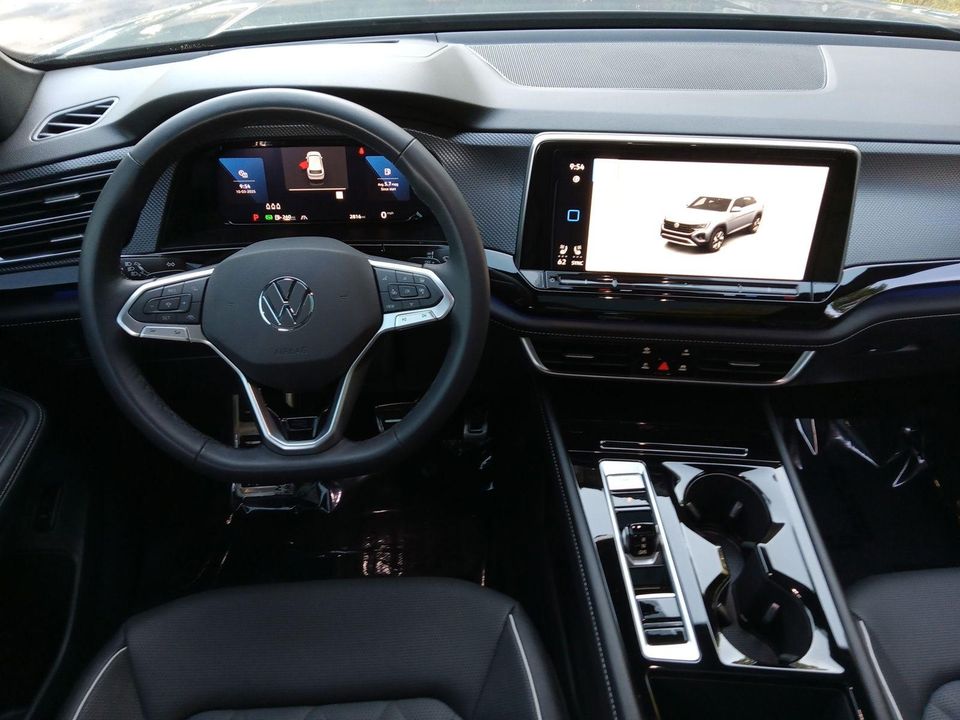 2025 Volkswagen Atlas Cross Sport