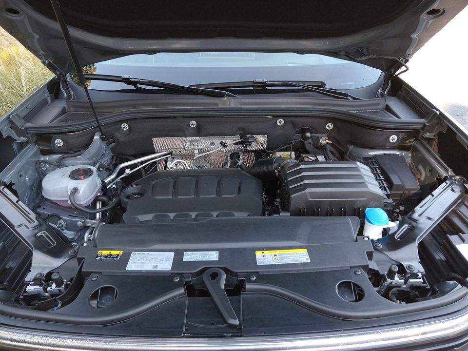 2025 Volkswagen Atlas Cross Sport
