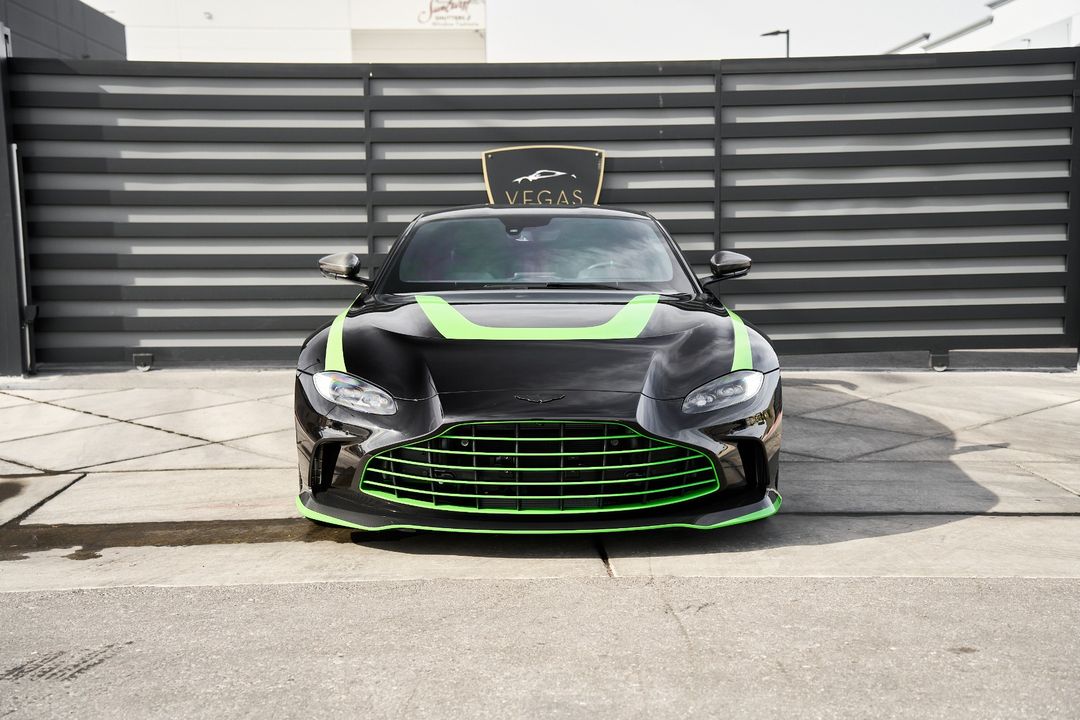 2023 Aston Martin V12 Vantage