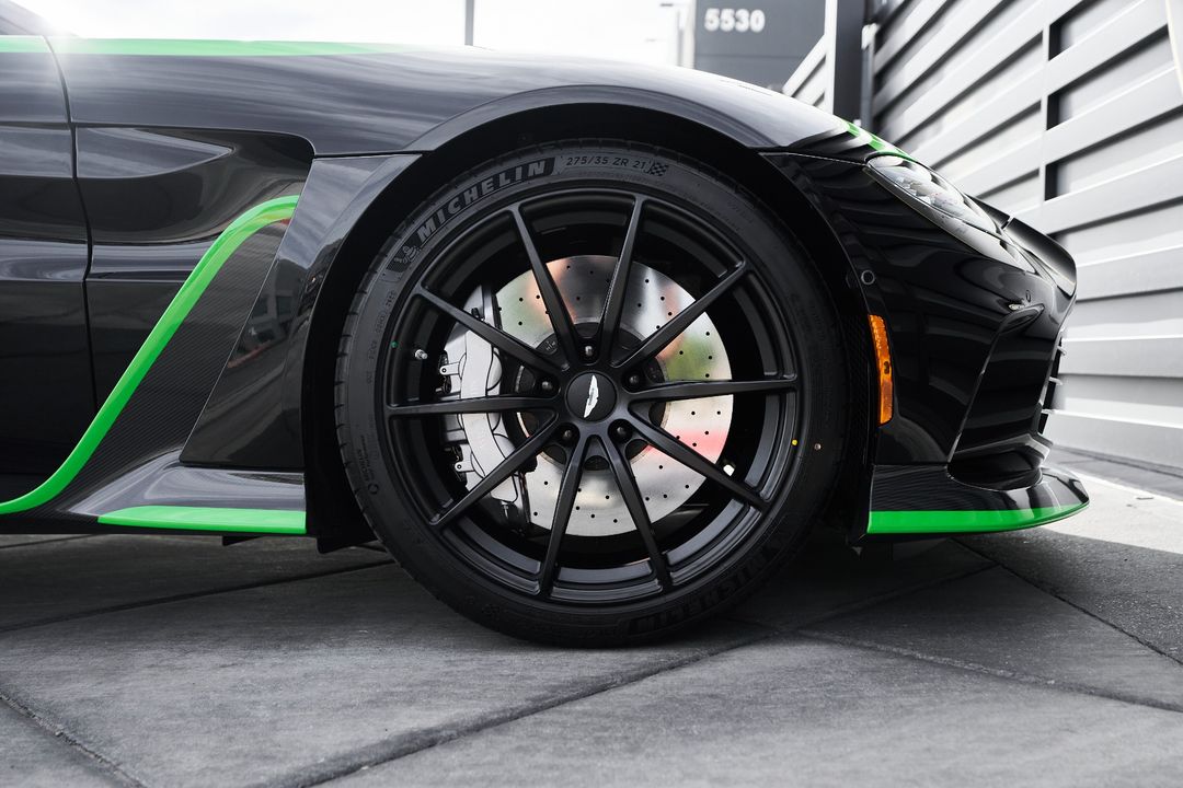 2023 Aston Martin V12 Vantage