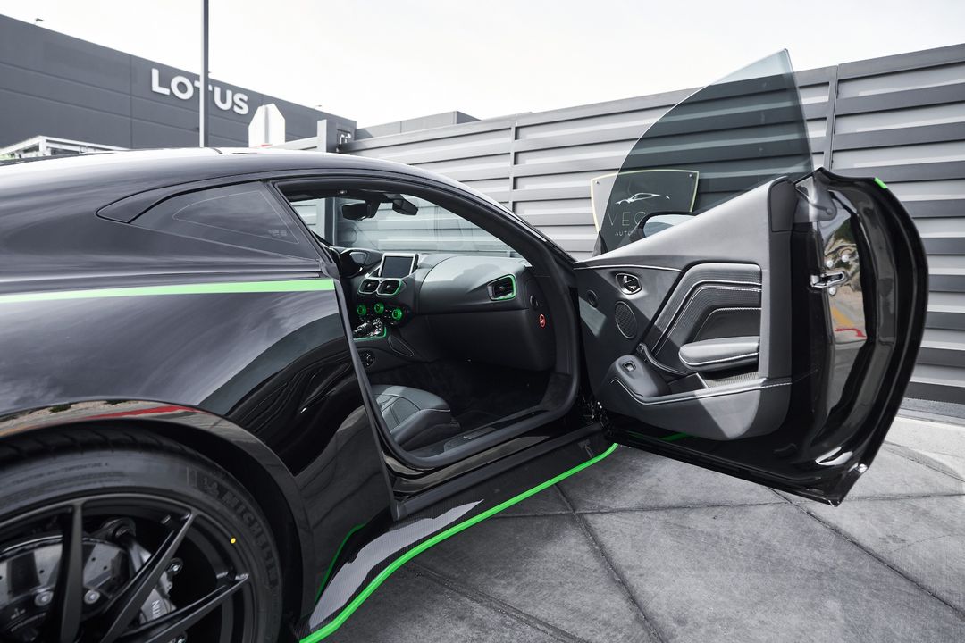 2023 Aston Martin V12 Vantage