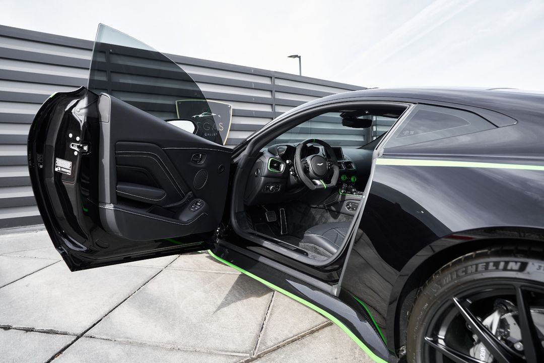 2023 Aston Martin V12 Vantage