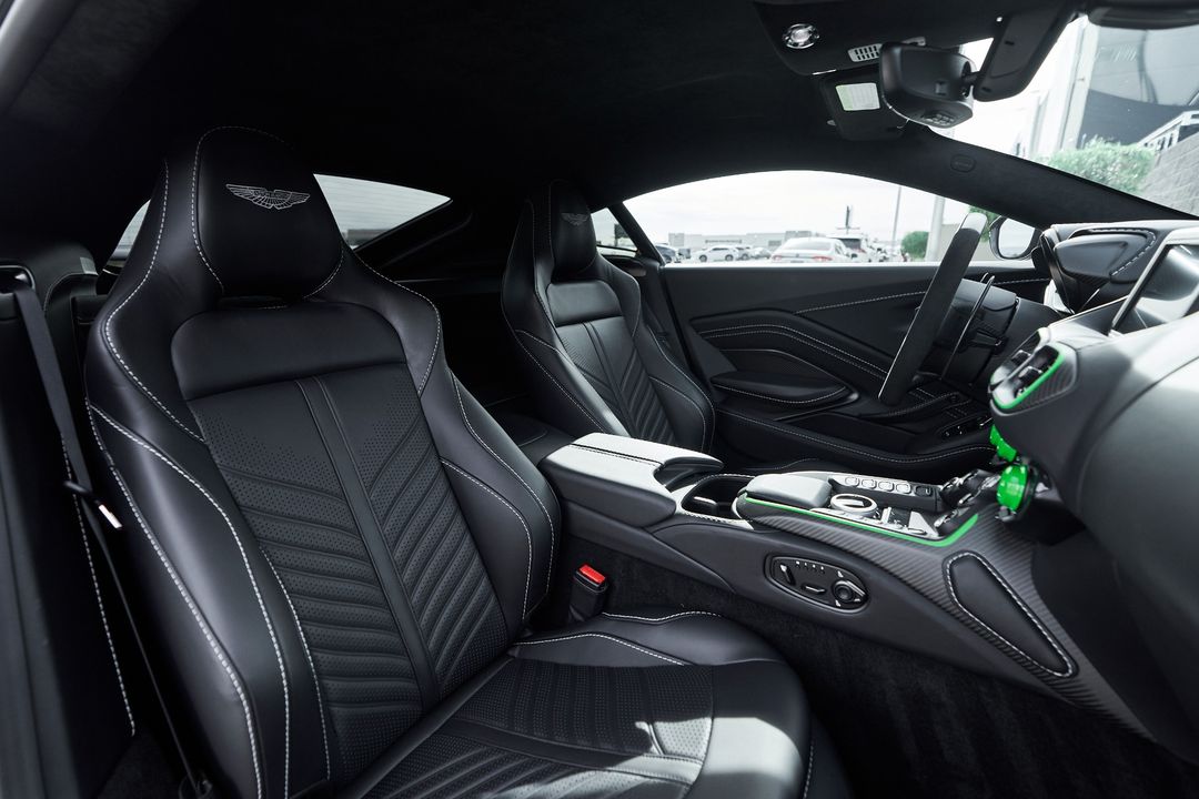 2023 Aston Martin V12 Vantage