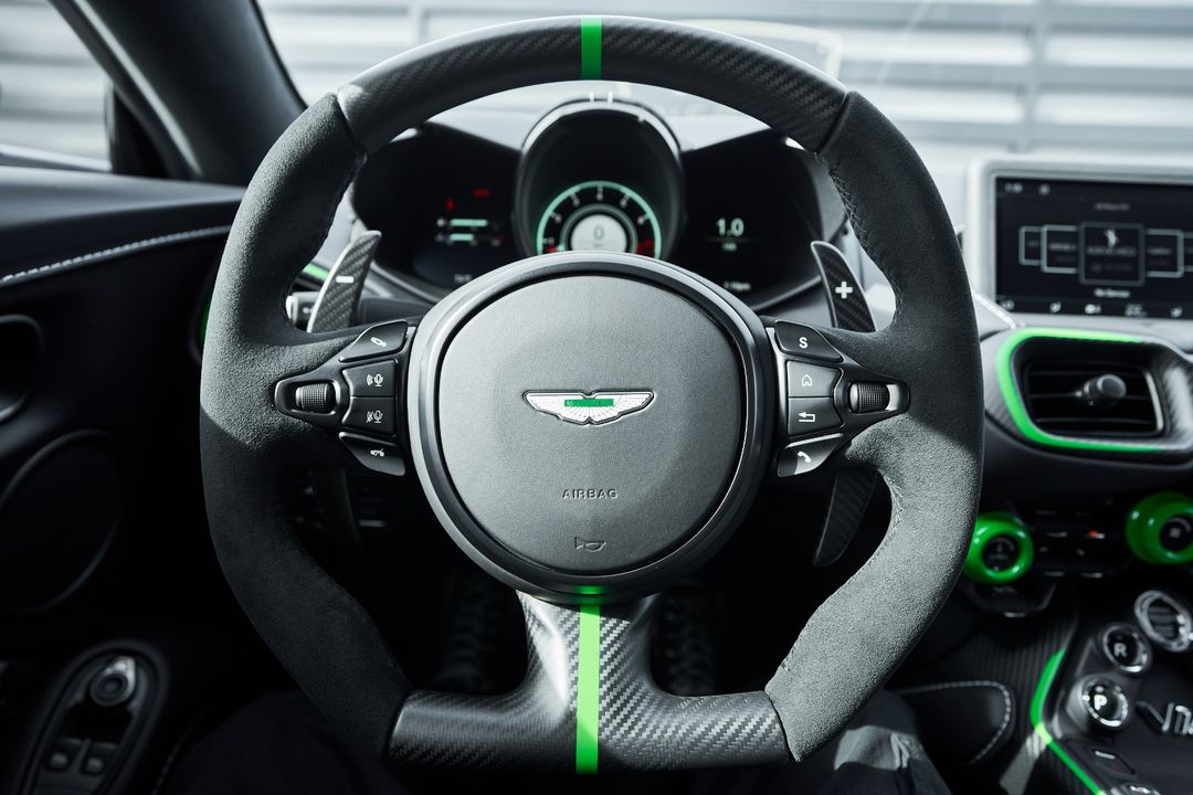 2023 Aston Martin V12 Vantage