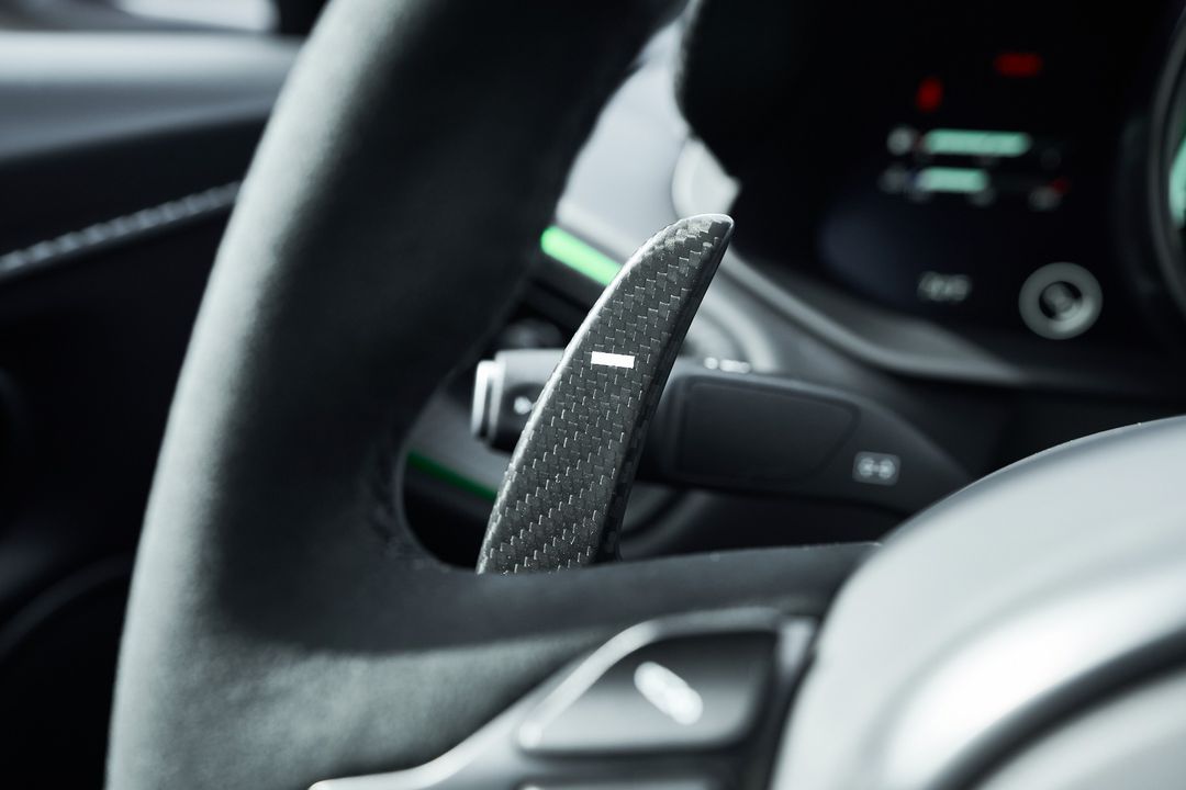 2023 Aston Martin V12 Vantage