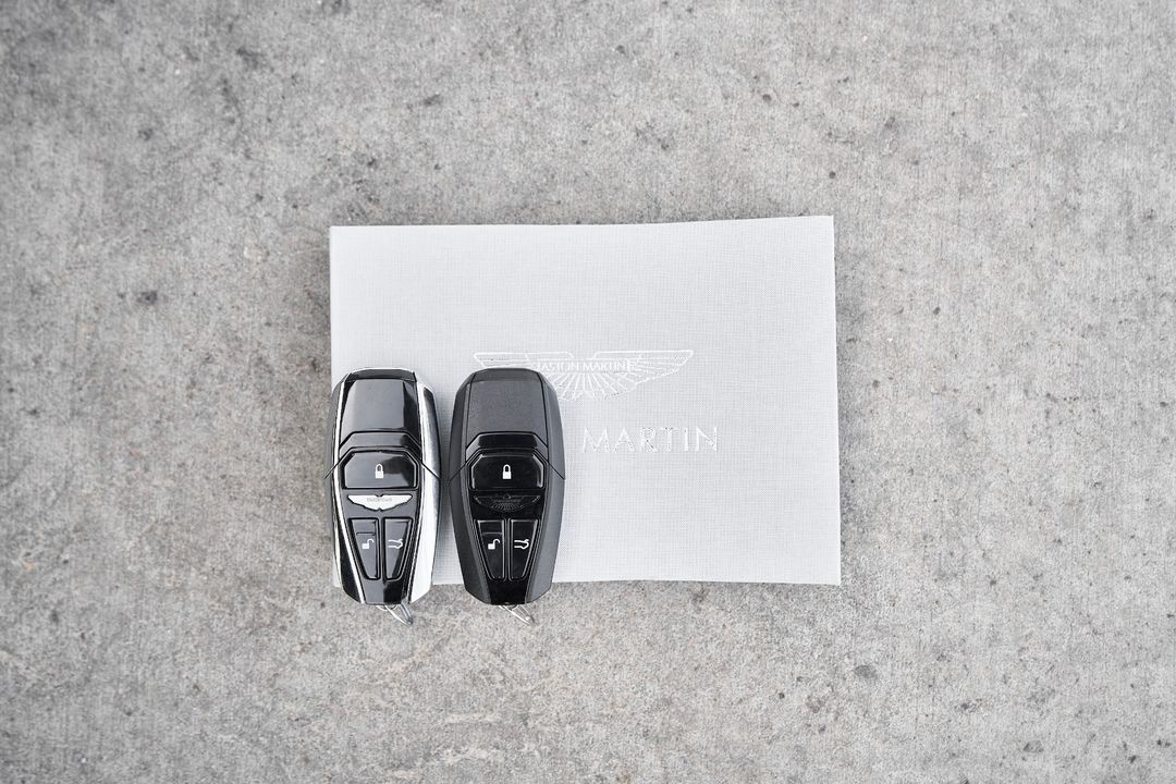 2023 Aston Martin V12 Vantage