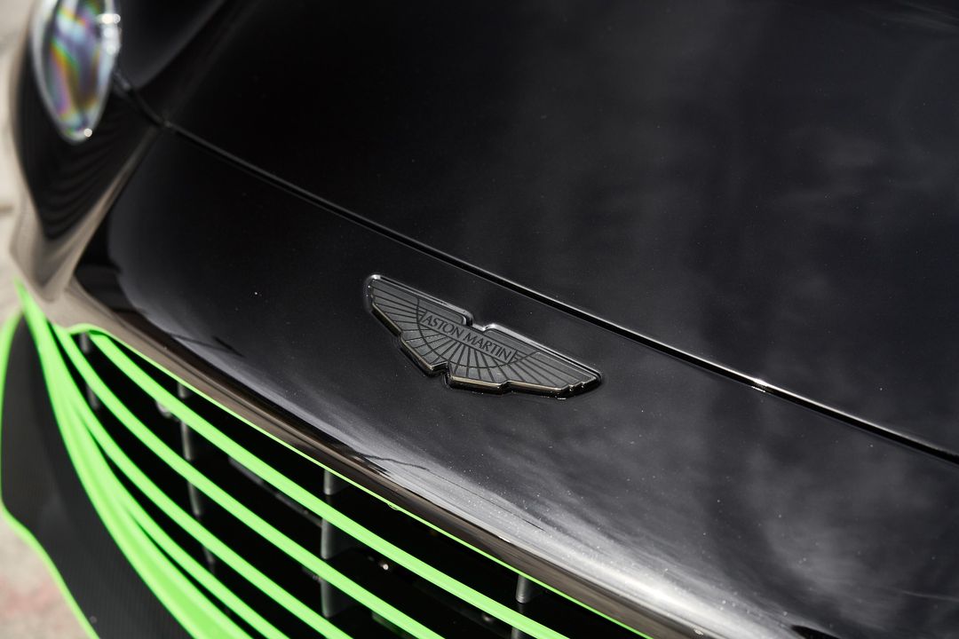 2023 Aston Martin V12 Vantage