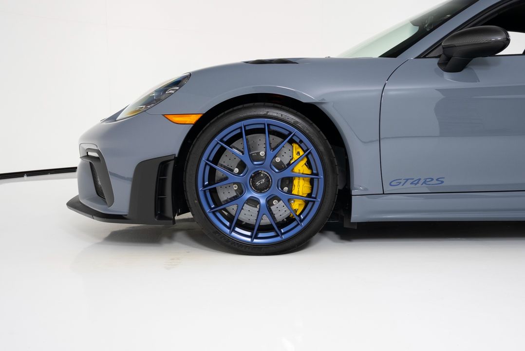 2024 Porsche 718 Cayman