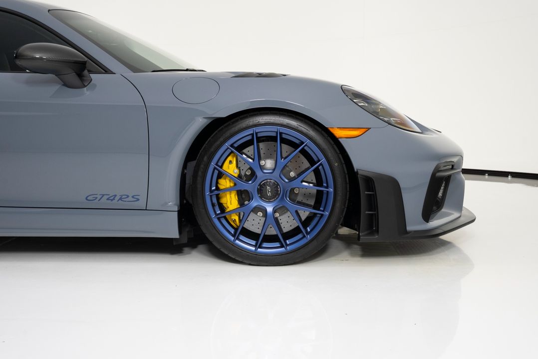 2024 Porsche 718 Cayman