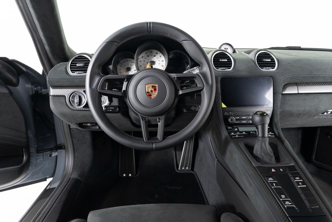 2024 Porsche 718 Cayman