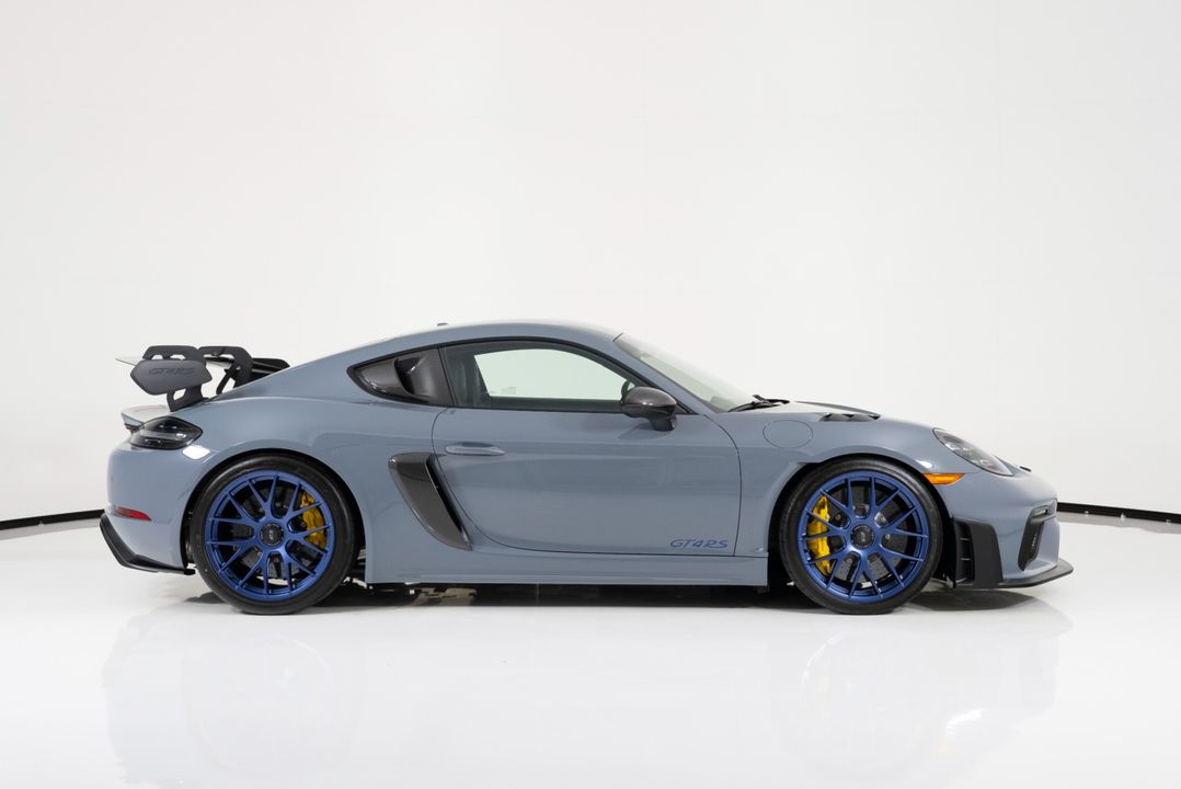 2024 Porsche 718 Cayman