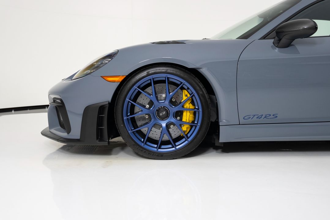 2024 Porsche 718 Cayman
