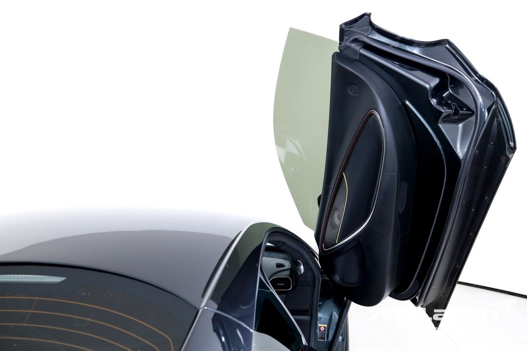 2023 McLaren Artura