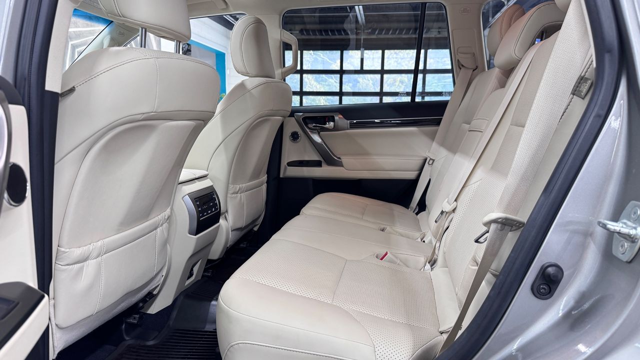 2022 Lexus GX 460