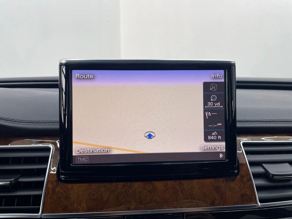 2011 Audi A8