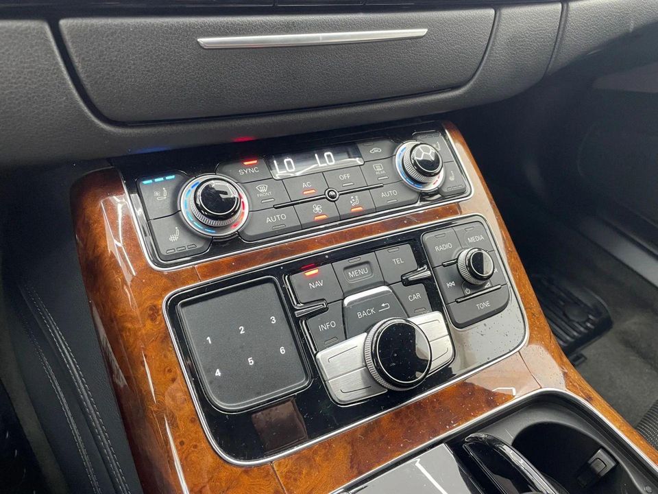 2011 Audi A8