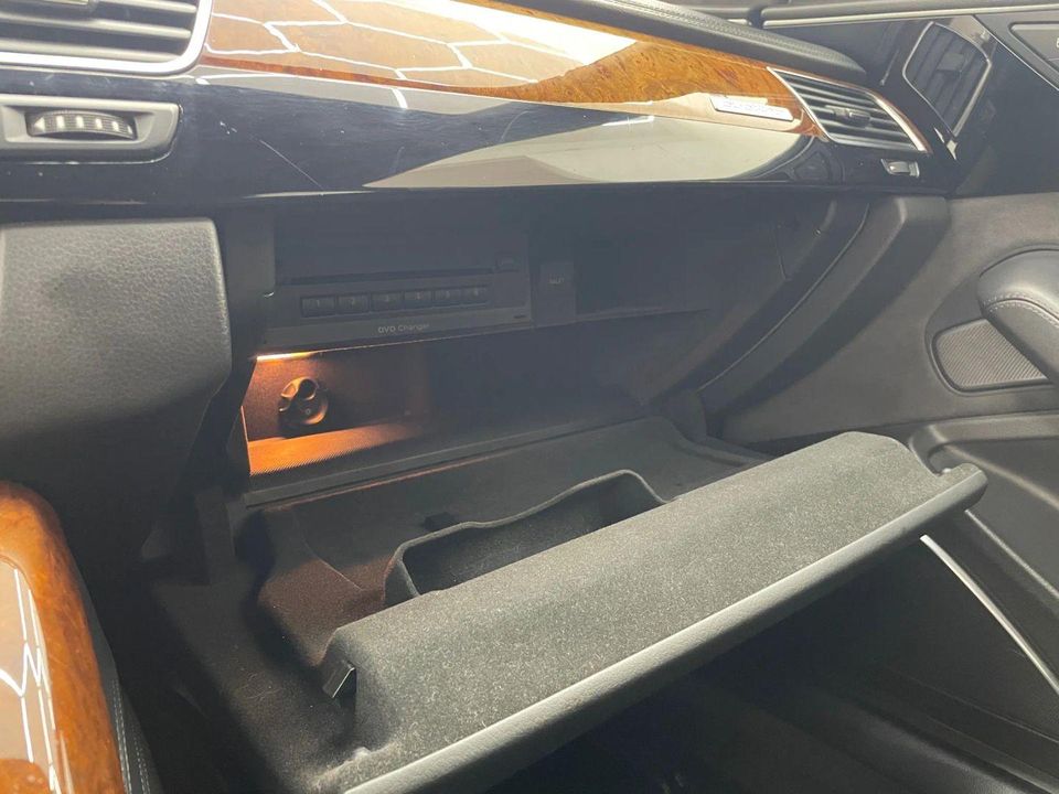 2011 Audi A8