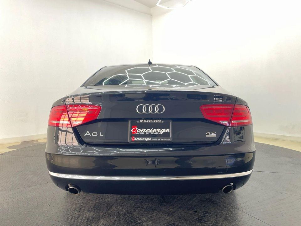 2011 Audi A8