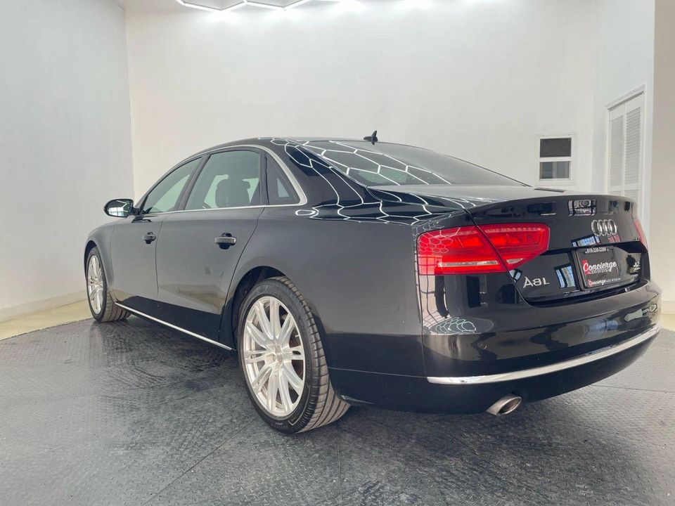 2011 Audi A8