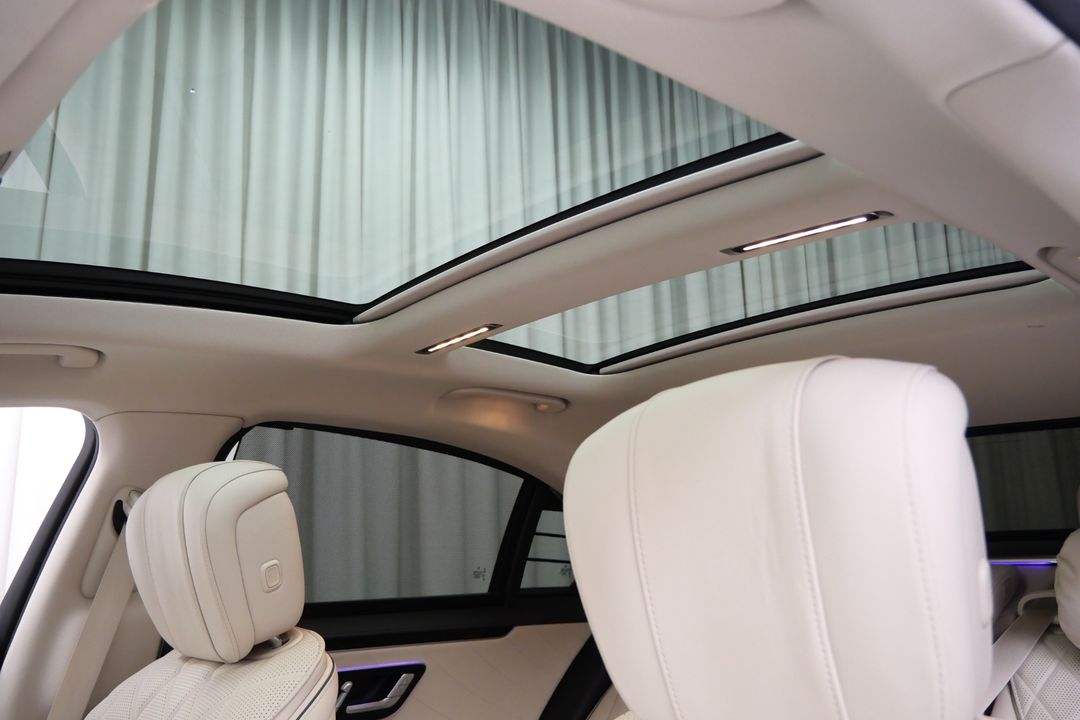 2023 Mercedes-Benz S 580