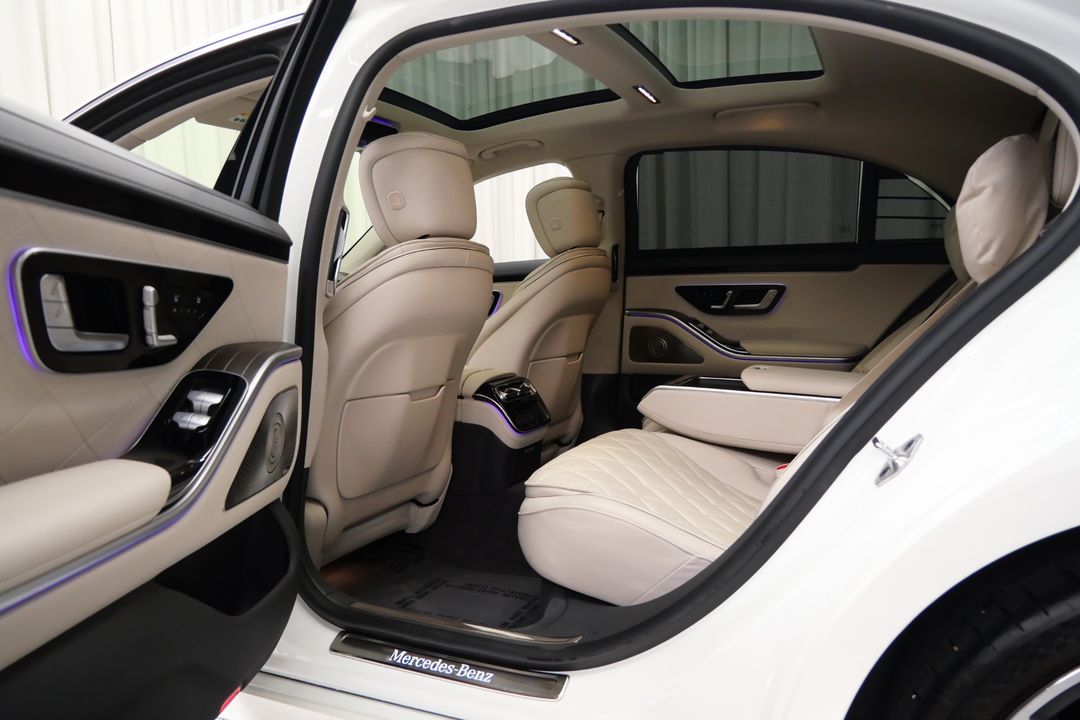 2023 Mercedes-Benz S 580