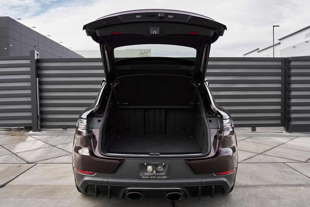 2022 Porsche Cayenne Coupe