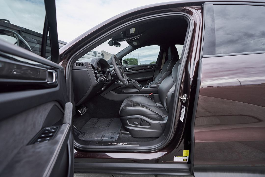 2022 Porsche Cayenne Coupe