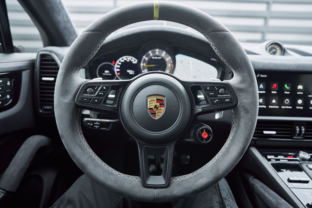 2022 Porsche Cayenne Coupe