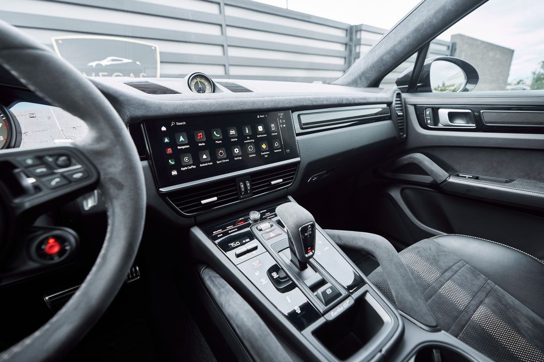 2022 Porsche Cayenne Coupe