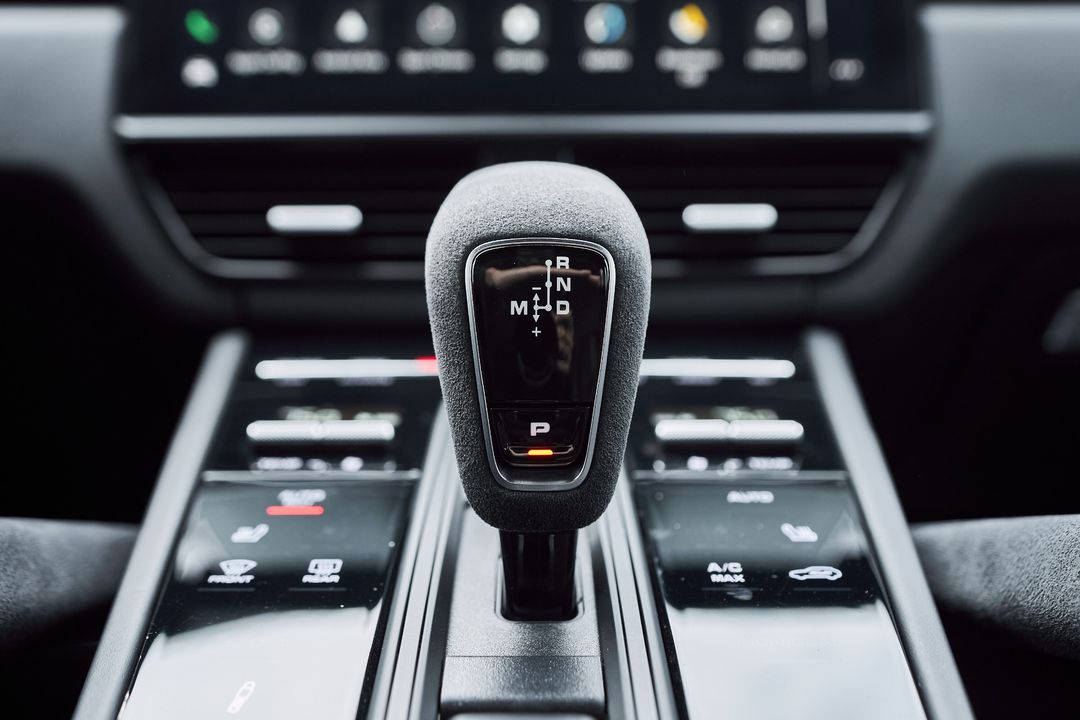 2022 Porsche Cayenne Coupe