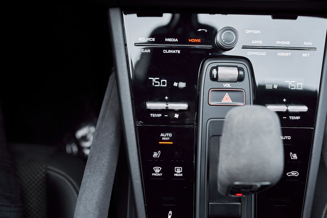 2022 Porsche Cayenne Coupe