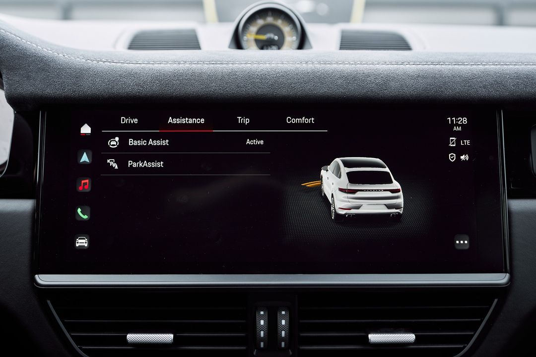 2022 Porsche Cayenne Coupe